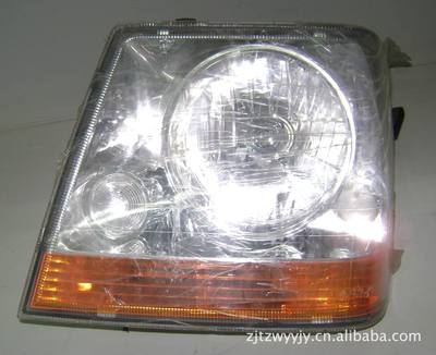 【设计汽车灯塑料模具 汽车灯具模具 汽车大灯模具 汽车尾灯模具】价格,厂家,图片,塑料模,台州市黄岩皓皓模具塑料厂-